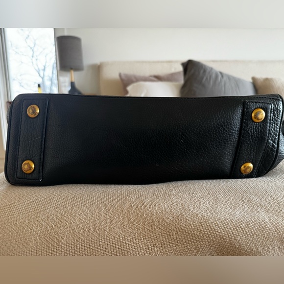 Marc by Marc Jacobs Leather Shoulder Hand Bag - Picture 2 of 8